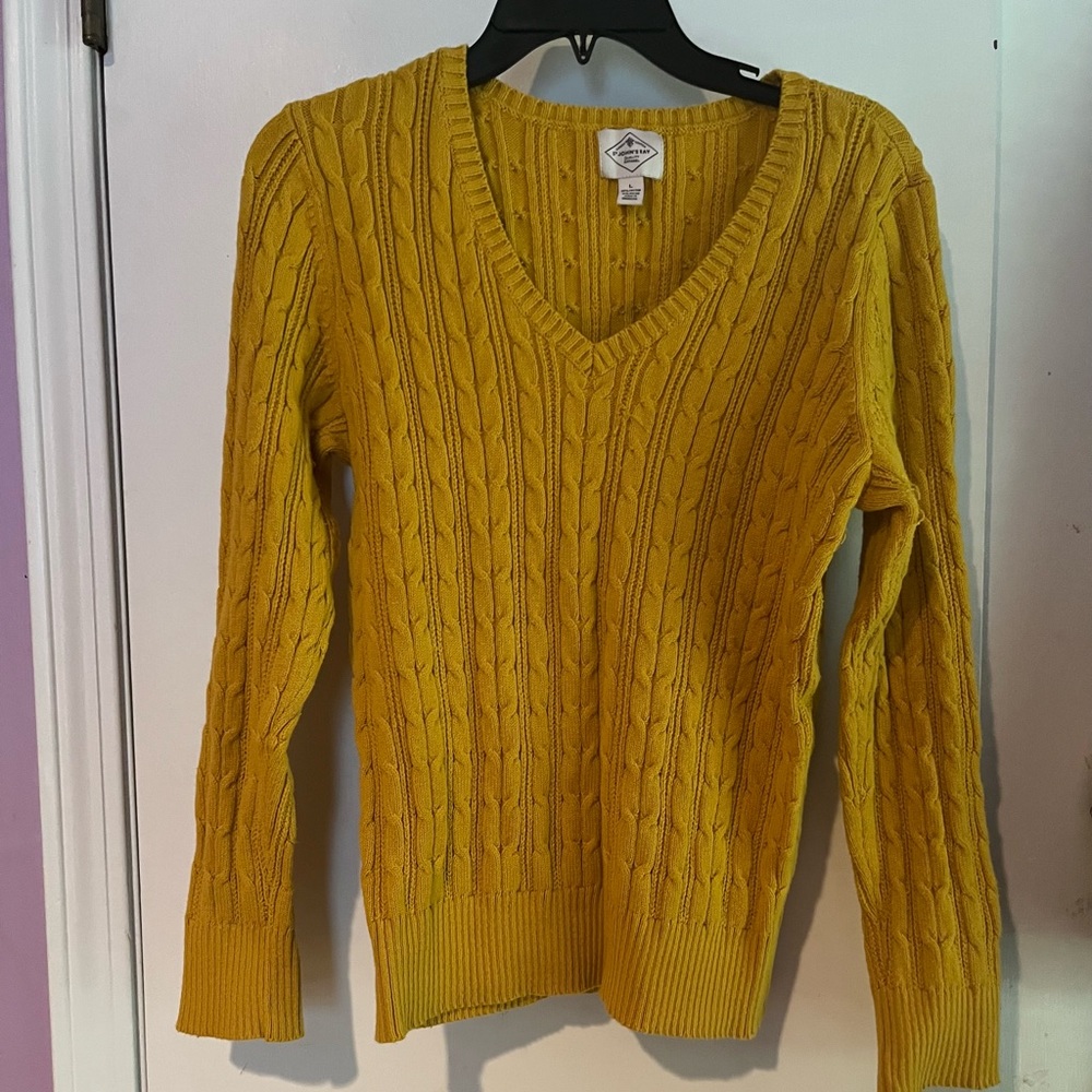 St. John’s Bay mustard yellow cable knit sweater large.